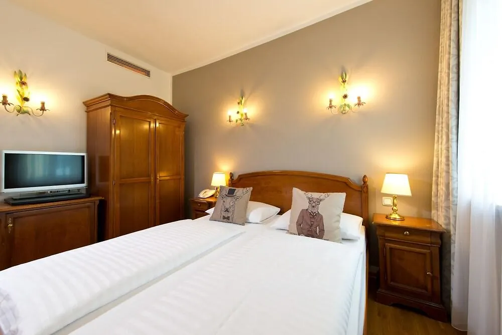 Hotel Zum Hirschen Зальцбург