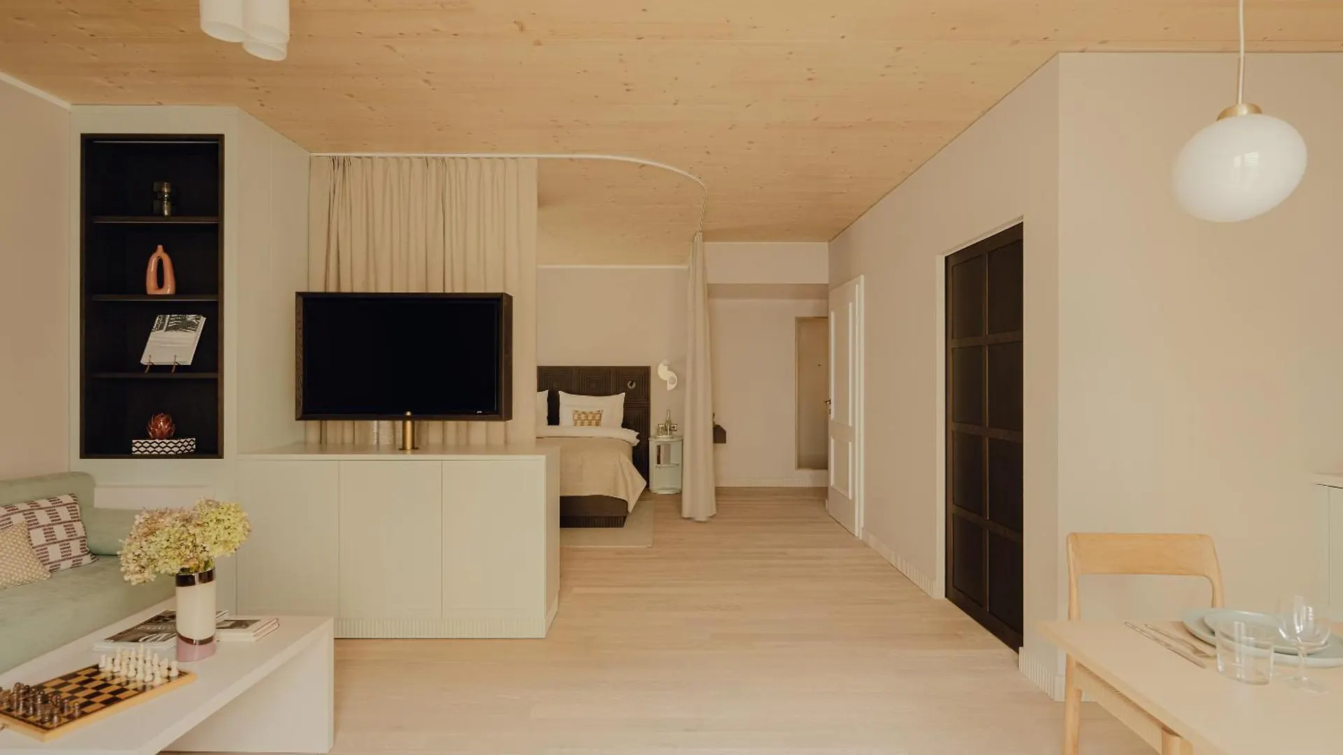 Hotel Zum Hirschen Salzburg 4*,